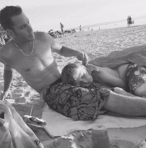 Meet your Posher, Barry